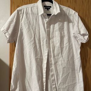 Men’s White Short Sleeved Linen Dress Shirt